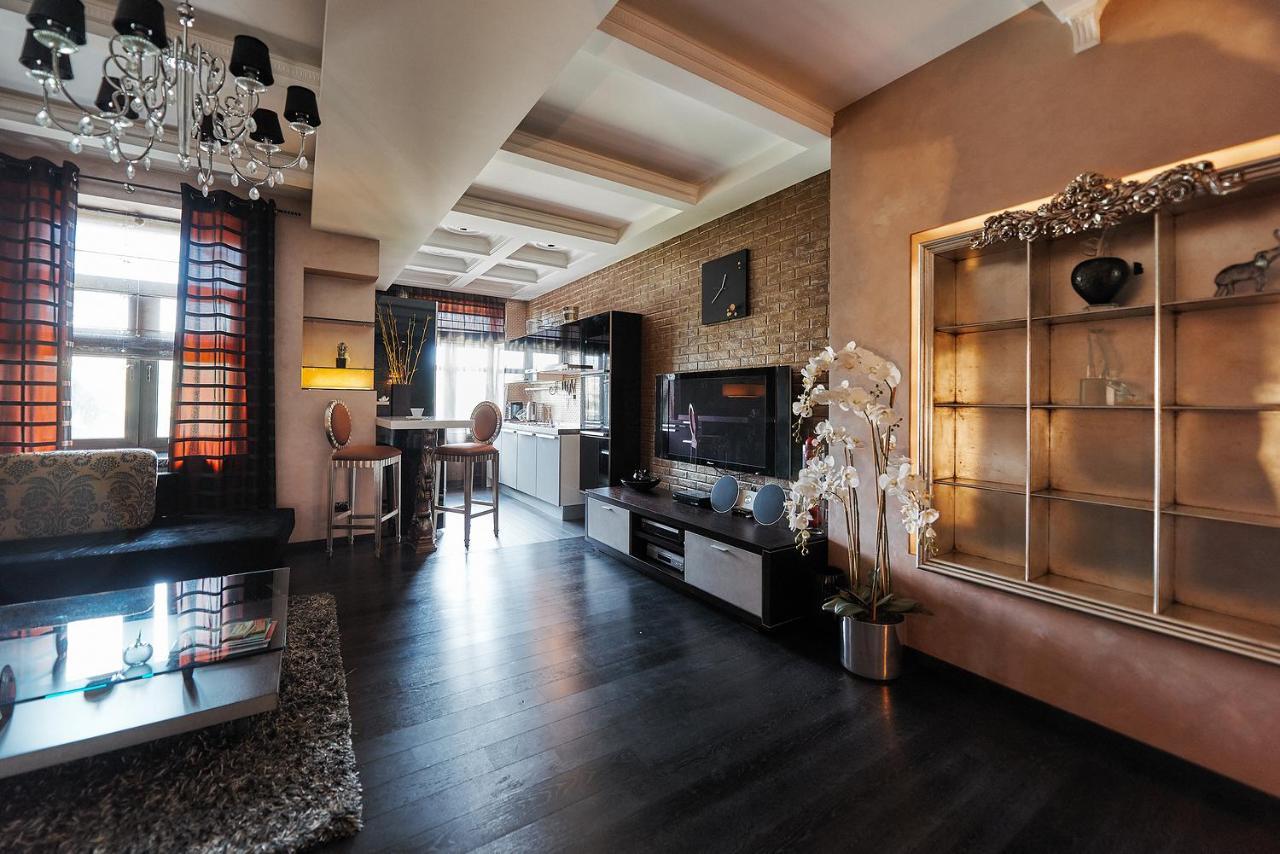 So Fashionable Apartment In The Heart Of Минск Екстериор снимка